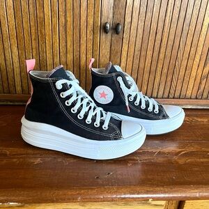 Converse platform hightop sneakers kid 5.5 black pink chuck taylor shoes